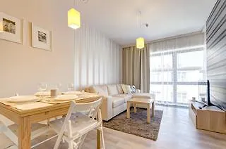 Dom & House - Baltiq Plaza * Гдыня